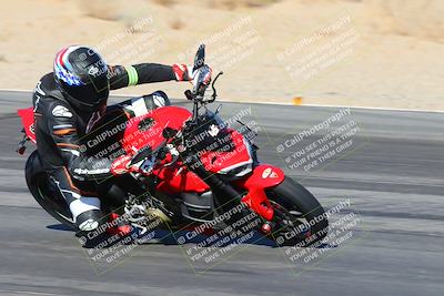 media/Nov-14-2024-Racers Edge (Thu) [[a7815e7aa5]]/3-B Group/Session 4 (Turn 10 Inside From Above)/